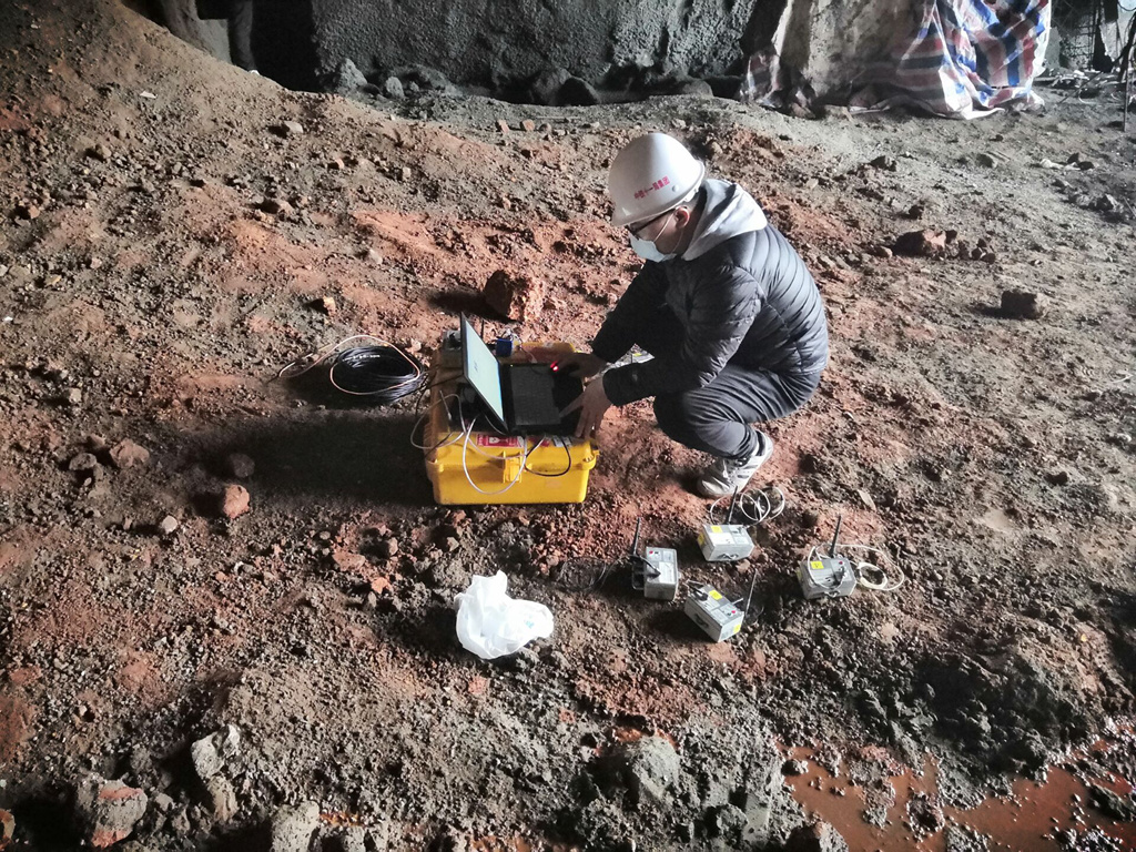 TRT6000乐鱼网站隧道超前地质预报